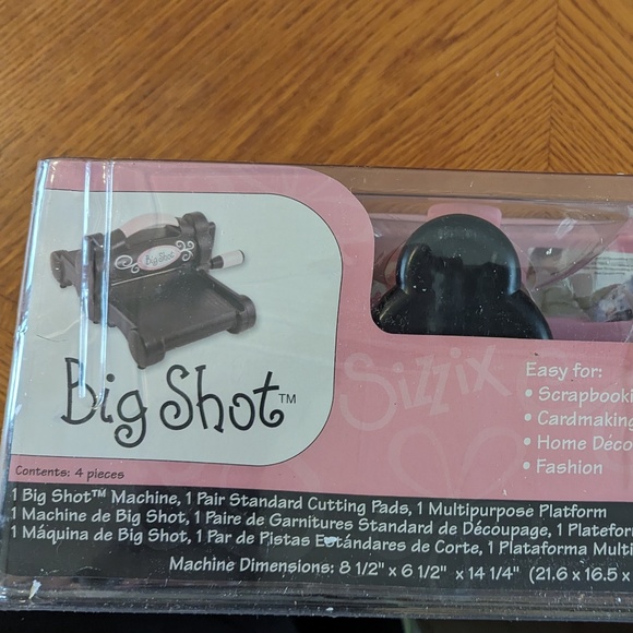 Original Sizzix Big Shot Machine Pink and Black, New, Never Used - Picture 4 of 4
